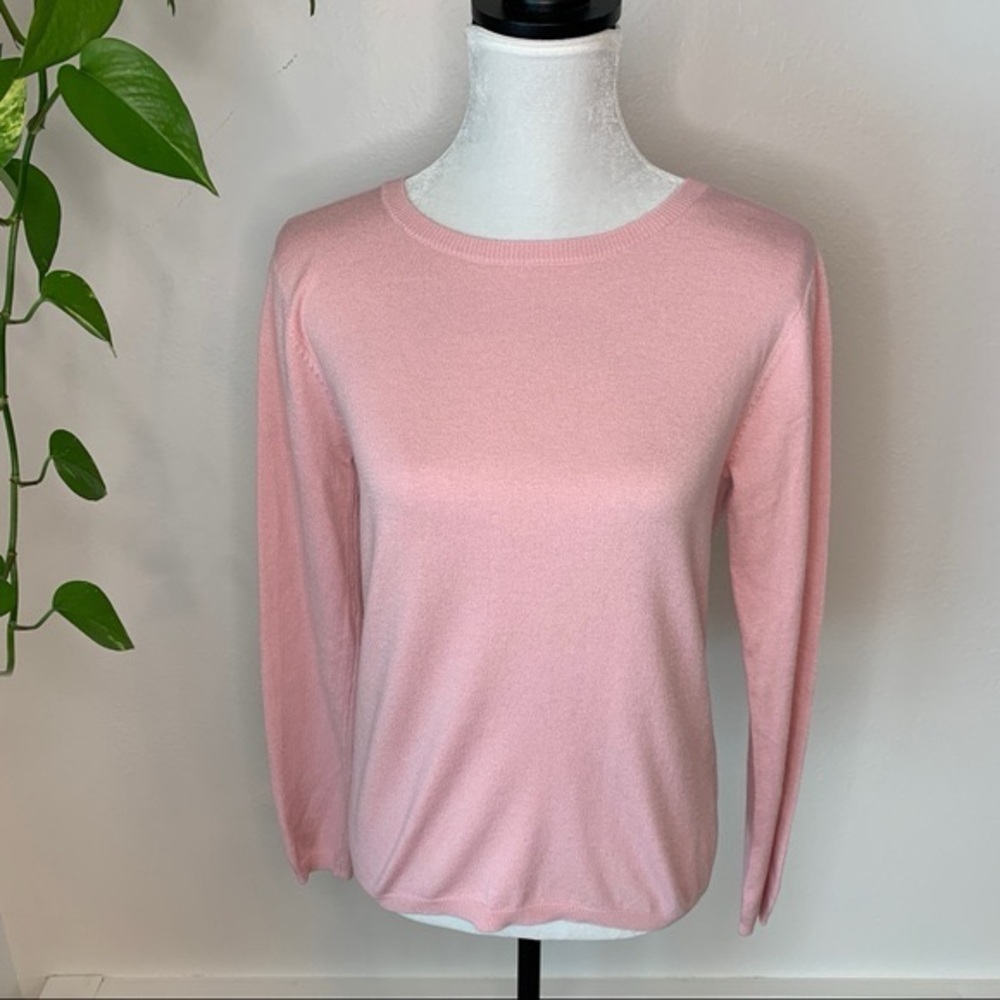 Philosophy Pink Lightweight Sweater Size Small Long Sleeve Soft Knit Casual Top
